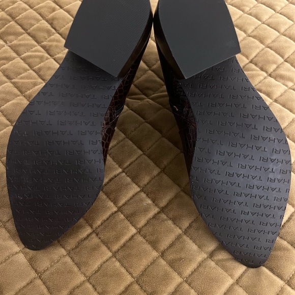 Tahari “Raffi” Crocodile Embossed Leather Booties - Picture 5 of 6